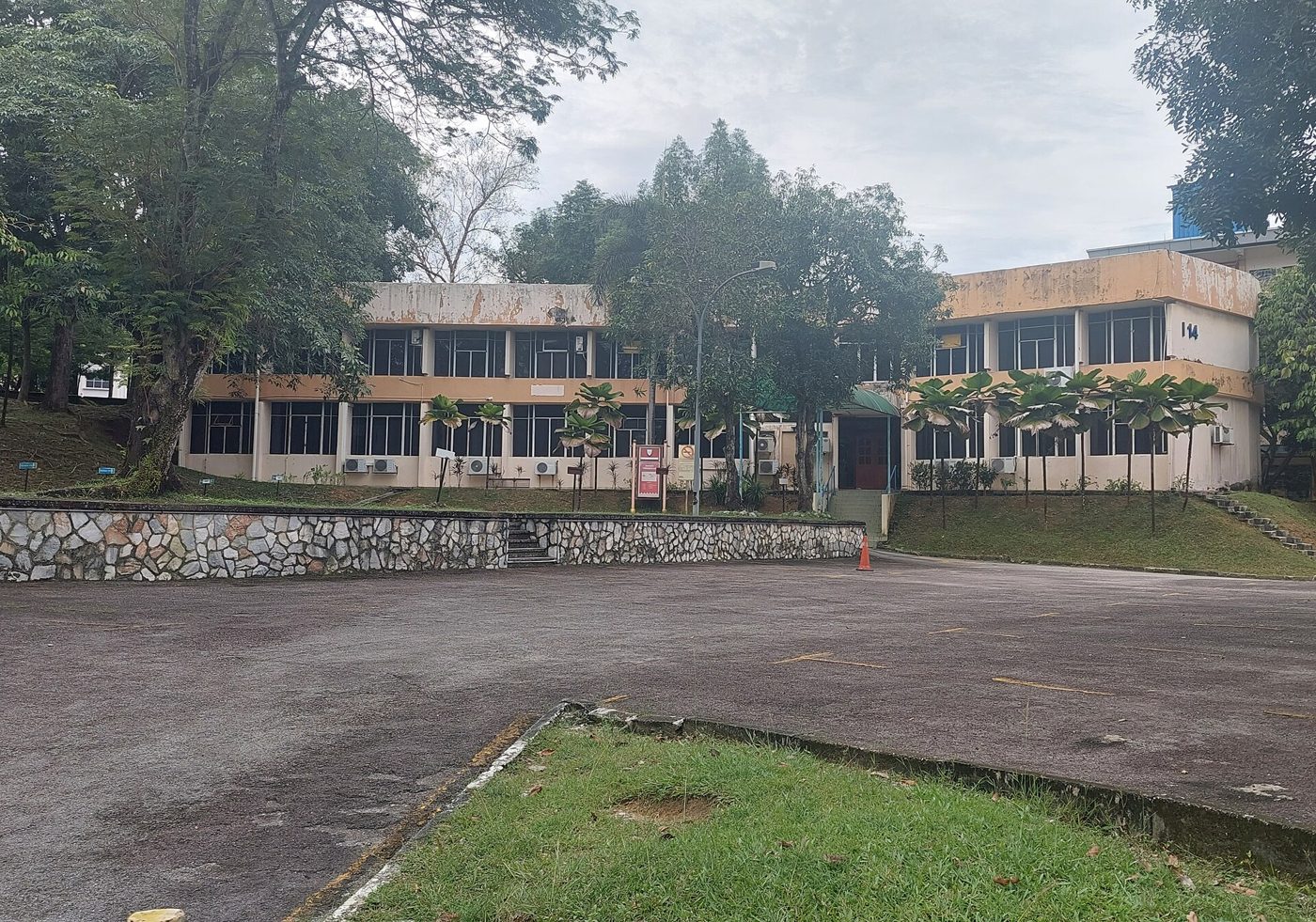 Building of Faculty of Education Universiti Malaya.jpg